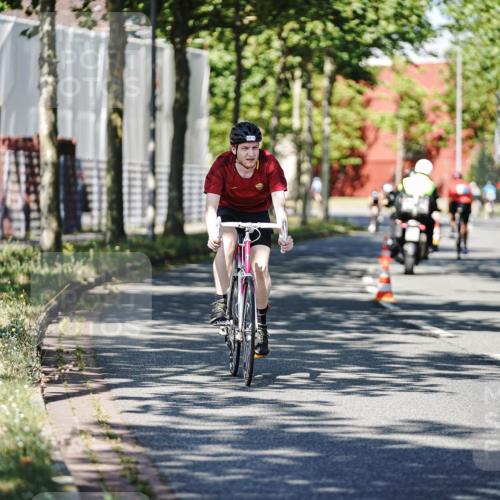 09.08.2026 - GEWOBA Citytriathlon Bremen Michael Burmester http://msf.ph/oto/9946385 09.08.2026 10:55:19 Radfahren 53, 123, 169, 187, 237, 471, 527 meine-sportfotos.de