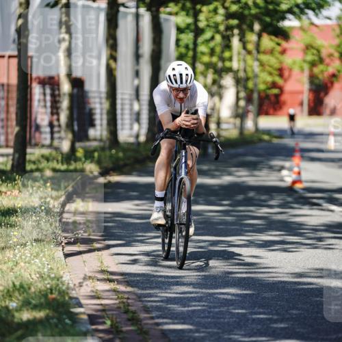 09.08.2026 - GEWOBA Citytriathlon Bremen Michael Burmester http://msf.ph/oto/9946388 09.08.2026 10:55:23 Radfahren 53, 123, 169, 187, 237, 527 meine-sportfotos.de