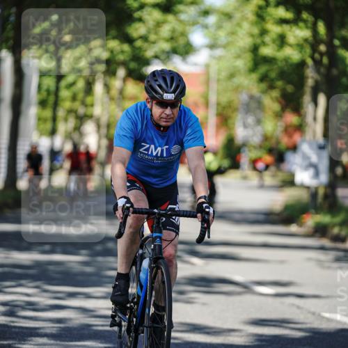 09.08.2026 - GEWOBA Citytriathlon Bremen Michael Burmester http://msf.ph/oto/9946415 09.08.2026 10:55:53 Radfahren 31, 41, 45, 93, 119, 155, 157, 211, 487, 491, 494 meine-sportfotos.de