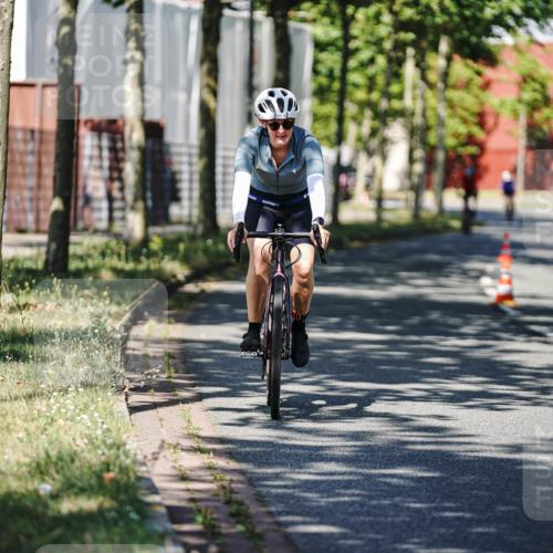 09.08.2026 - GEWOBA Citytriathlon Bremen Michael Burmester http://msf.ph/oto/9946430 09.08.2026 10:56:06 Radfahren 41, 89, 109, 211, 487, 491 meine-sportfotos.de
