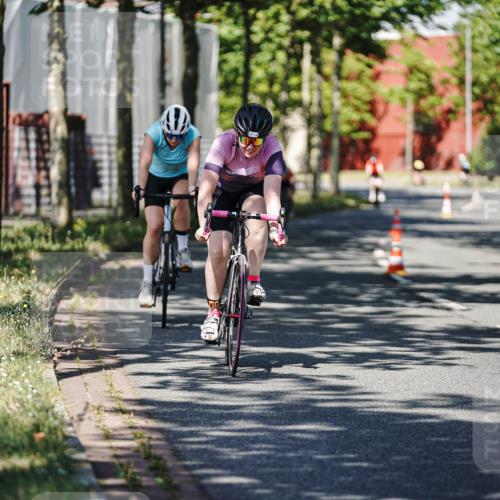 09.08.2026 - GEWOBA Citytriathlon Bremen Michael Burmester http://msf.ph/oto/9946439 09.08.2026 10:56:22 Radfahren 55, 61, 67, 163, 217, 225 meine-sportfotos.de