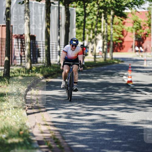 09.08.2026 - GEWOBA Citytriathlon Bremen Michael Burmester http://msf.ph/oto/9946444 09.08.2026 10:56:27 Radfahren 55, 61, 67, 163, 217, 225 meine-sportfotos.de