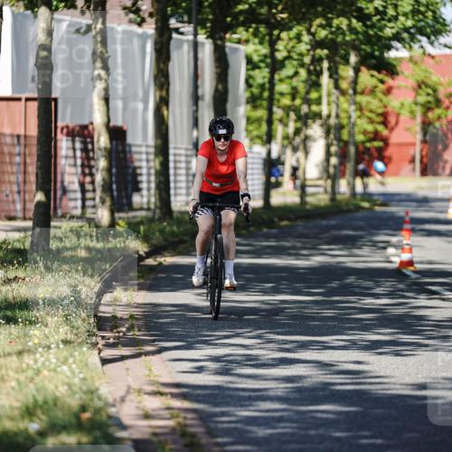 09.08.2026 - GEWOBA Citytriathlon Bremen Michael Burmester http://msf.ph/oto/9946449 09.08.2026 10:56:31 Radfahren 67, 163, 217, 225 meine-sportfotos.de