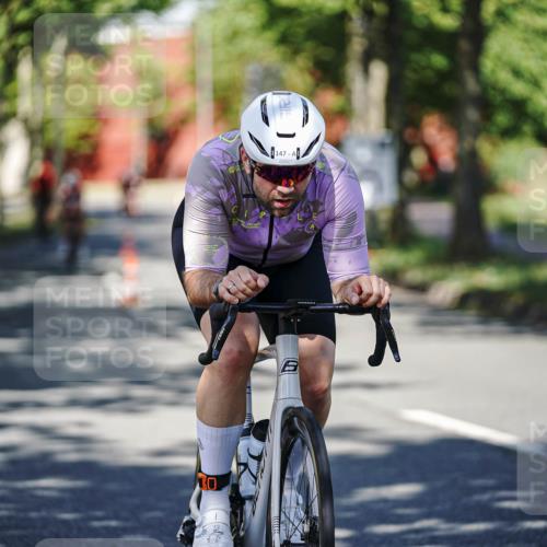 09.08.2026 - GEWOBA Citytriathlon Bremen Michael Burmester http://msf.ph/oto/9946452 09.08.2026 10:56:44 Radfahren 75, 147, 149, 480, 504 meine-sportfotos.de
