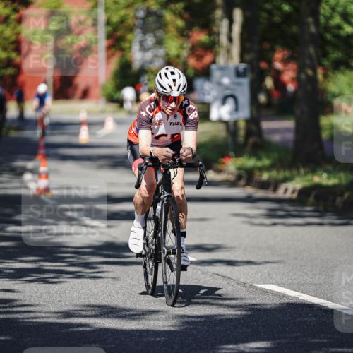 09.08.2026 - GEWOBA Citytriathlon Bremen Michael Burmester http://msf.ph/oto/9946453 09.08.2026 10:56:47 Radfahren 75, 113, 147, 149, 480, 504 meine-sportfotos.de