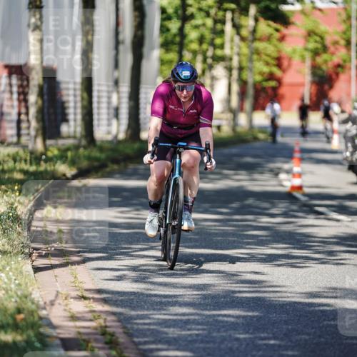 09.08.2026 - GEWOBA Citytriathlon Bremen Michael Burmester http://msf.ph/oto/9946480 09.08.2026 10:57:14 Radfahren 183, 191, 243, 281, 361 meine-sportfotos.de