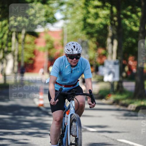 09.08.2026 - GEWOBA Citytriathlon Bremen Michael Burmester http://msf.ph/oto/9946491 09.08.2026 10:57:28 Radfahren 117, 183, 191, 205, 281, 451 meine-sportfotos.de