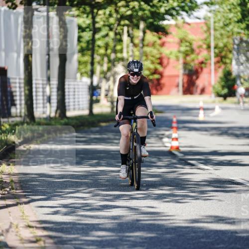 09.08.2026 - GEWOBA Citytriathlon Bremen Michael Burmester http://msf.ph/oto/9946515 09.08.2026 10:58:16 Radfahren 459 meine-sportfotos.de