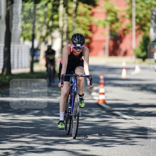 09.08.2026 - GEWOBA Citytriathlon Bremen Michael Burmester http://msf.ph/oto/9946528 09.08.2026 10:59:17 Radfahren 5, 115, 245, 429, 466, 499 meine-sportfotos.de