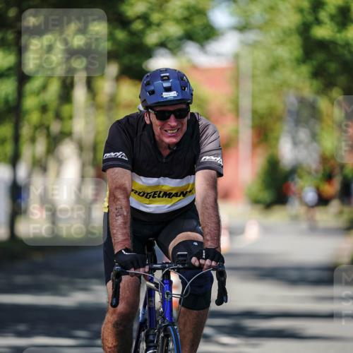 09.08.2026 - GEWOBA Citytriathlon Bremen Michael Burmester http://msf.ph/oto/9946534 09.08.2026 10:59:23 Radfahren 5, 115, 245, 429 meine-sportfotos.de