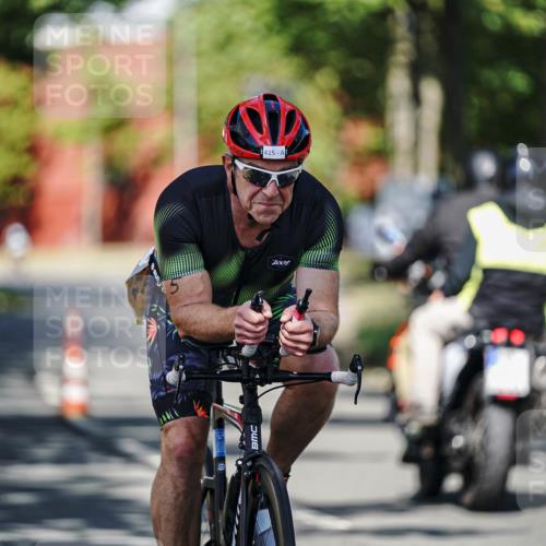 09.08.2026 - GEWOBA Citytriathlon Bremen Michael Burmester http://msf.ph/oto/9946541 09.08.2026 11:00:21 Radfahren 415 meine-sportfotos.de
