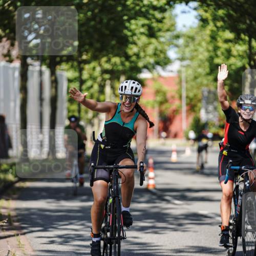 09.08.2026 - GEWOBA Citytriathlon Bremen Michael Burmester http://msf.ph/oto/9946548 09.08.2026 11:00:37 Radfahren 73, 91, 127, 161, 165, 415, 424, 425 meine-sportfotos.de