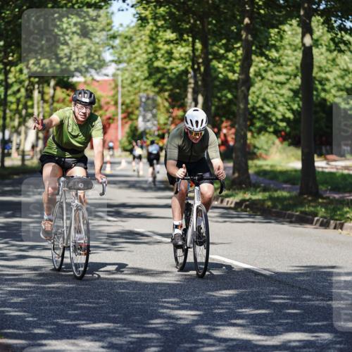 09.08.2026 - GEWOBA Citytriathlon Bremen Michael Burmester http://msf.ph/oto/9946554 09.08.2026 11:00:39 Radfahren 73, 91, 127, 161, 165, 415, 424, 425 meine-sportfotos.de