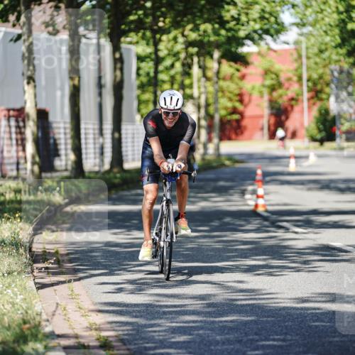 09.08.2026 - GEWOBA Citytriathlon Bremen Michael Burmester http://msf.ph/oto/9946580 09.08.2026 11:01:19 Radfahren 78, 197, 203, 422 meine-sportfotos.de