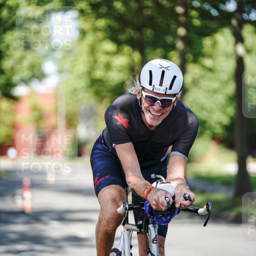 09.08.2026 - GEWOBA Citytriathlon Bremen Michael Burmester http://msf.ph/oto/9946582 09.08.2026 11:01:20 Radfahren 78, 197, 203, 422 meine-sportfotos.de