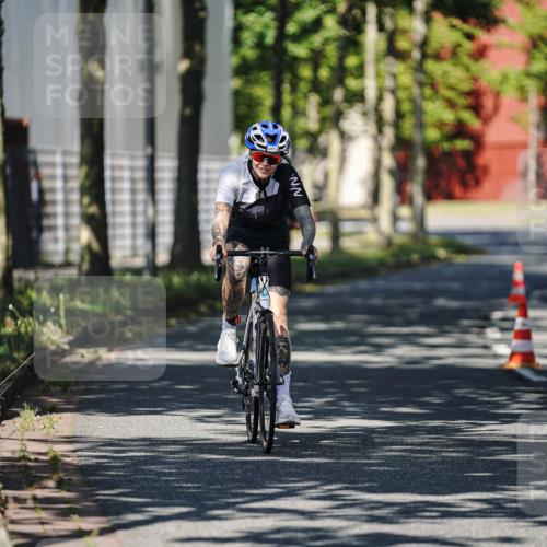 09.08.2026 - GEWOBA Citytriathlon Bremen Michael Burmester http://msf.ph/oto/9946605 09.08.2026 11:04:48 Radfahren 227, 524 meine-sportfotos.de