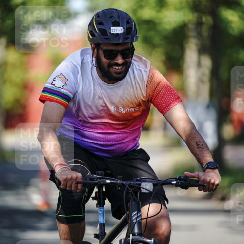 09.08.2026 - GEWOBA Citytriathlon Bremen Michael Burmester http://msf.ph/oto/9946612 09.08.2026 11:04:54 Radfahren 227, 524 meine-sportfotos.de