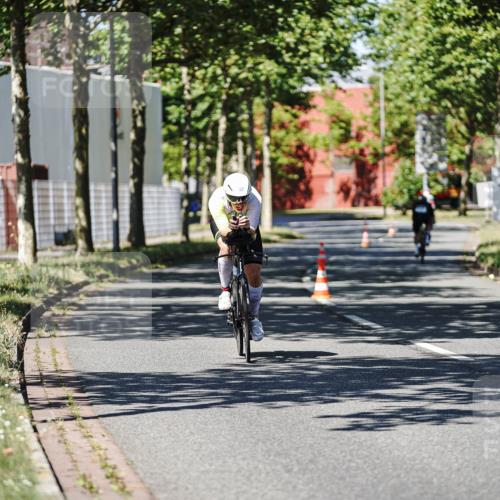 09.08.2026 - GEWOBA Citytriathlon Bremen Michael Burmester http://msf.ph/oto/9946679 09.08.2026 12:04:53 Radfahren 667 meine-sportfotos.de