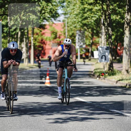09.08.2026 - GEWOBA Citytriathlon Bremen Michael Burmester http://msf.ph/oto/9946720 09.08.2026 12:06:12 Radfahren 559, 664, 687 meine-sportfotos.de