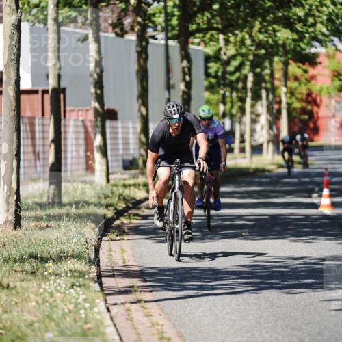 09.08.2026 - GEWOBA Citytriathlon Bremen Michael Burmester http://msf.ph/oto/9946727 09.08.2026 12:06:19 Radfahren 559, 604, 664, 687, 701 meine-sportfotos.de