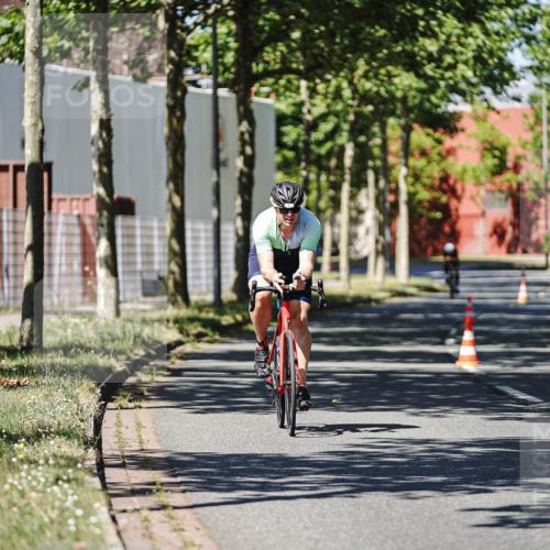09.08.2026 - GEWOBA Citytriathlon Bremen Michael Burmester http://msf.ph/oto/9946743 09.08.2026 12:06:36 Radfahren 571, 604, 651, 707, 720 meine-sportfotos.de