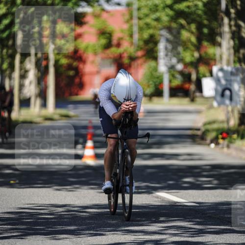09.08.2026 - GEWOBA Citytriathlon Bremen Michael Burmester http://msf.ph/oto/9946762 09.08.2026 12:07:26 Radfahren 628, 761 meine-sportfotos.de