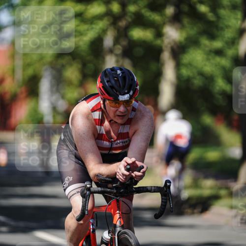 09.08.2026 - GEWOBA Citytriathlon Bremen Michael Burmester http://msf.ph/oto/9946766 09.08.2026 12:07:30 Radfahren 586, 628, 761 meine-sportfotos.de