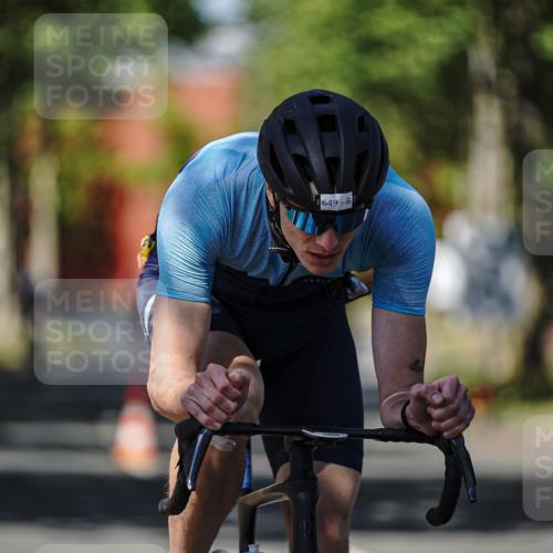 09.08.2026 - GEWOBA Citytriathlon Bremen Michael Burmester http://msf.ph/oto/9946778 09.08.2026 12:07:44 Radfahren 572, 577, 586, 614, 628, 649, 761, 1001 meine-sportfotos.de