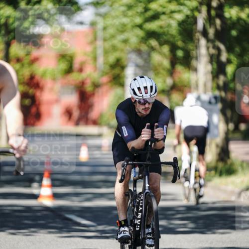 09.08.2026 - GEWOBA Citytriathlon Bremen Michael Burmester http://msf.ph/oto/9946807 09.08.2026 12:08:29 Radfahren 548, 558, 601, 602, 620 meine-sportfotos.de