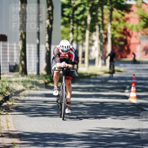 09.08.2026 - GEWOBA Citytriathlon Bremen Michael Burmester http://msf.ph/oto/9946813 09.08.2026 12:08:40 Radfahren 558, 602, 620, 643, 711 meine-sportfotos.de