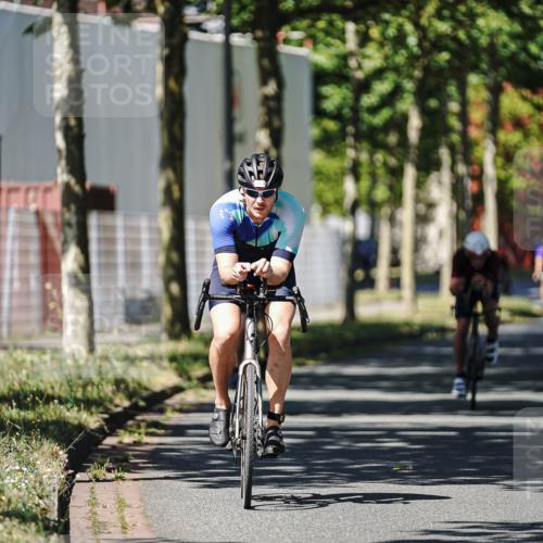 09.08.2026 - GEWOBA Citytriathlon Bremen Michael Burmester http://msf.ph/oto/9946821 09.08.2026 12:08:54 Radfahren 630, 643, 711, 803, 858 meine-sportfotos.de