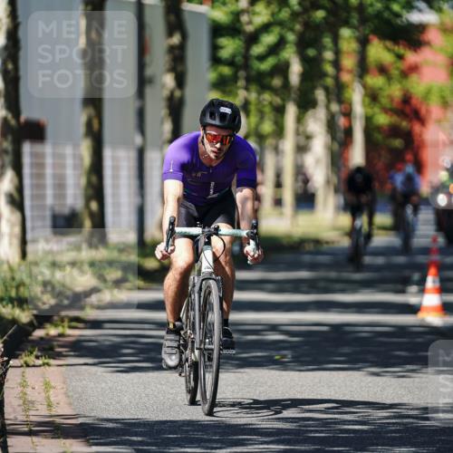 09.08.2026 - GEWOBA Citytriathlon Bremen Michael Burmester http://msf.ph/oto/9946825 09.08.2026 12:09:02 Radfahren 607, 630, 654, 699, 700, 803, 858, 1121 meine-sportfotos.de