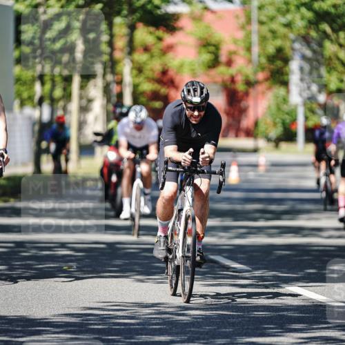 09.08.2026 - GEWOBA Citytriathlon Bremen Michael Burmester http://msf.ph/oto/9946830 09.08.2026 12:09:05 Radfahren 607, 630, 654, 699, 700, 858, 1121 meine-sportfotos.de