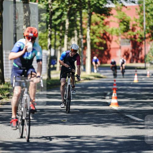 09.08.2026 - GEWOBA Citytriathlon Bremen Michael Burmester http://msf.ph/oto/9946835 09.08.2026 12:09:10 Radfahren 607, 629, 654, 675, 699, 700, 858, 1121 meine-sportfotos.de