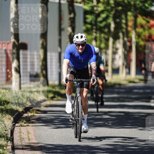 09.08.2026 - GEWOBA Citytriathlon Bremen Michael Burmester http://msf.ph/oto/9946844 09.08.2026 12:09:20 Radfahren 543, 621, 629, 675, 700, 719, 819, 1121, 1124 meine-sportfotos.de