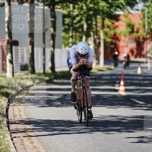 09.08.2026 - GEWOBA Citytriathlon Bremen Michael Burmester http://msf.ph/oto/9946866 09.08.2026 12:09:55 Radfahren 578, 635, 674, 718, 770, 774 meine-sportfotos.de