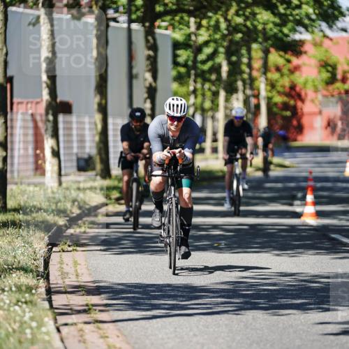 09.08.2026 - GEWOBA Citytriathlon Bremen Michael Burmester http://msf.ph/oto/9946869 09.08.2026 12:10:03 Radfahren 619, 633, 635, 688, 718, 729, 770, 774, 1002 meine-sportfotos.de
