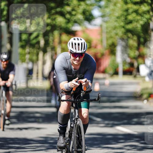 09.08.2026 - GEWOBA Citytriathlon Bremen Michael Burmester http://msf.ph/oto/9946871 09.08.2026 12:10:04 Radfahren 619, 633, 635, 688, 718, 729, 770, 774, 1002 meine-sportfotos.de