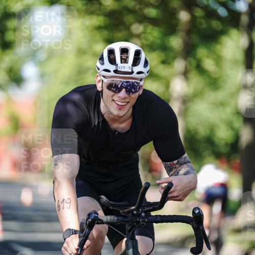 09.08.2026 - GEWOBA Citytriathlon Bremen Michael Burmester http://msf.ph/oto/9946878 09.08.2026 12:10:08 Radfahren 619, 633, 688, 729, 770, 774, 1002 meine-sportfotos.de