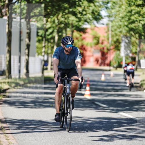 09.08.2026 - GEWOBA Citytriathlon Bremen Michael Burmester http://msf.ph/oto/9946881 09.08.2026 12:10:10 Radfahren 619, 633, 688, 729, 774, 1002 meine-sportfotos.de