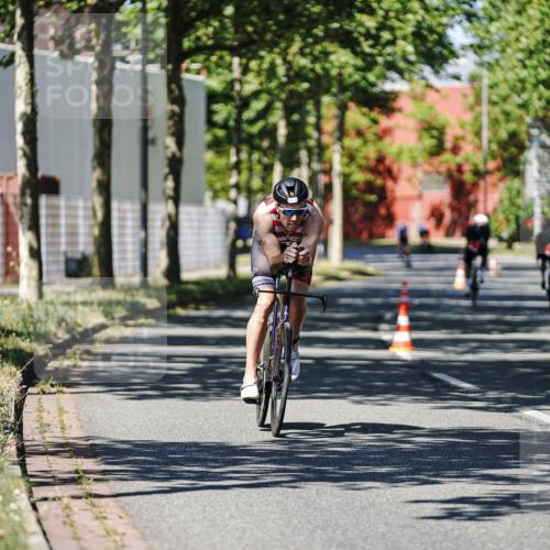 09.08.2026 - GEWOBA Citytriathlon Bremen Michael Burmester http://msf.ph/oto/9946886 09.08.2026 12:10:21 Radfahren 688, 776 meine-sportfotos.de