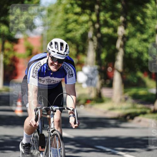 09.08.2026 - GEWOBA Citytriathlon Bremen Michael Burmester http://msf.ph/oto/9946895 09.08.2026 12:10:32 Radfahren 563, 776 meine-sportfotos.de