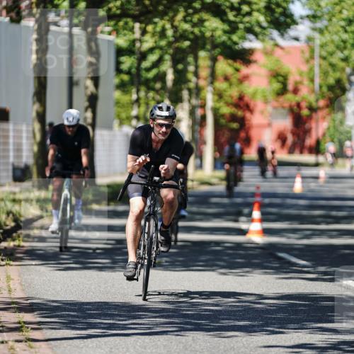 09.08.2026 - GEWOBA Citytriathlon Bremen Michael Burmester http://msf.ph/oto/9946906 09.08.2026 12:10:56 Radfahren 587, 652, 669, 690, 714, 740, 743, 766, 810, 831 meine-sportfotos.de
