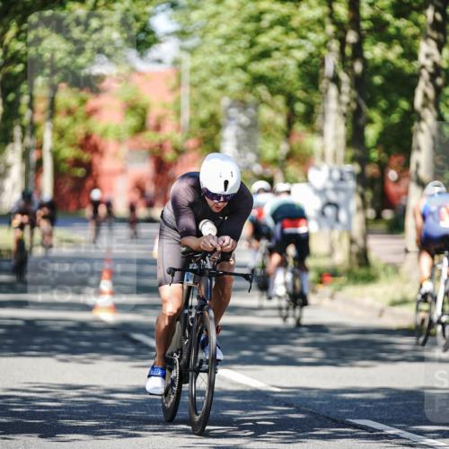 09.08.2026 - GEWOBA Citytriathlon Bremen Michael Burmester http://msf.ph/oto/9946908 09.08.2026 12:10:57 Radfahren 587, 652, 669, 690, 714, 740, 743, 766, 810, 831 meine-sportfotos.de
