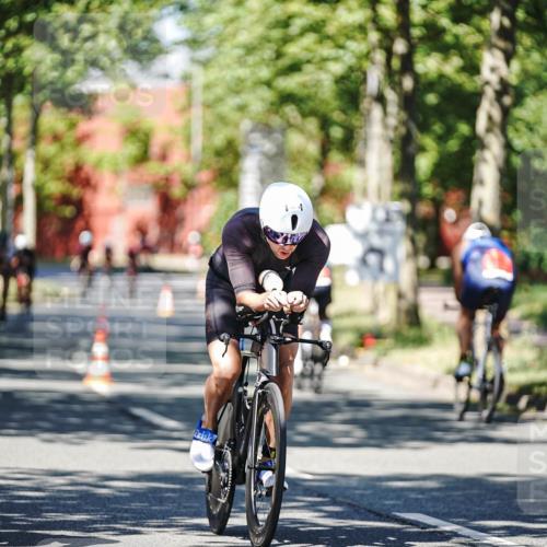 09.08.2026 - GEWOBA Citytriathlon Bremen Michael Burmester http://msf.ph/oto/9946909 09.08.2026 12:10:57 Radfahren 587, 652, 669, 690, 714, 740, 743, 766, 810, 831 meine-sportfotos.de