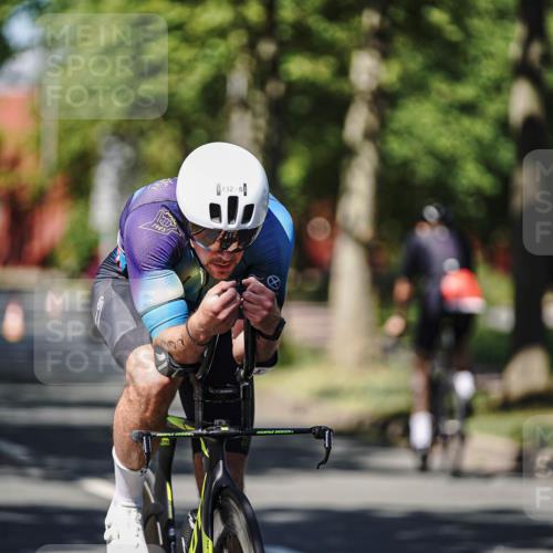 09.08.2026 - GEWOBA Citytriathlon Bremen Michael Burmester http://msf.ph/oto/9946958 09.08.2026 12:11:38 Radfahren 540, 549, 666, 691, 692, 712, 732, 862, 1153 meine-sportfotos.de