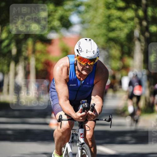 09.08.2026 - GEWOBA Citytriathlon Bremen Michael Burmester http://msf.ph/oto/9946961 09.08.2026 12:11:39 Radfahren 540, 549, 631, 666, 676, 691, 692, 712, 732, 862, 1153 meine-sportfotos.de