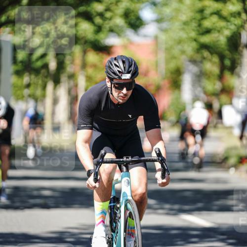 09.08.2026 - GEWOBA Citytriathlon Bremen Michael Burmester http://msf.ph/oto/9946966 09.08.2026 12:11:43 Radfahren 549, 631, 642, 660, 676, 691, 692, 712, 732, 862 meine-sportfotos.de