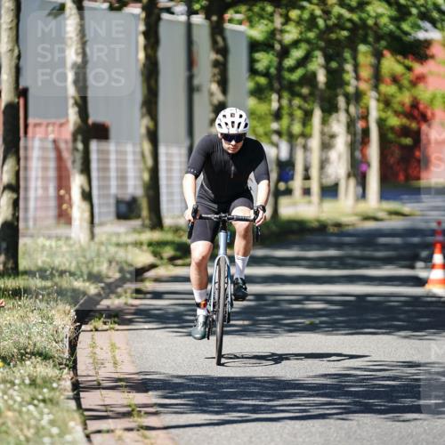 09.08.2026 - GEWOBA Citytriathlon Bremen Michael Burmester http://msf.ph/oto/9946977 09.08.2026 12:11:49 Radfahren 549, 631, 642, 660, 676, 691, 712, 732, 862 meine-sportfotos.de