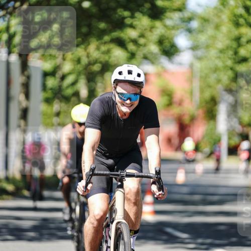 09.08.2026 - GEWOBA Citytriathlon Bremen Michael Burmester http://msf.ph/oto/9946982 09.08.2026 12:12:12 Radfahren 610, 618, 677 meine-sportfotos.de